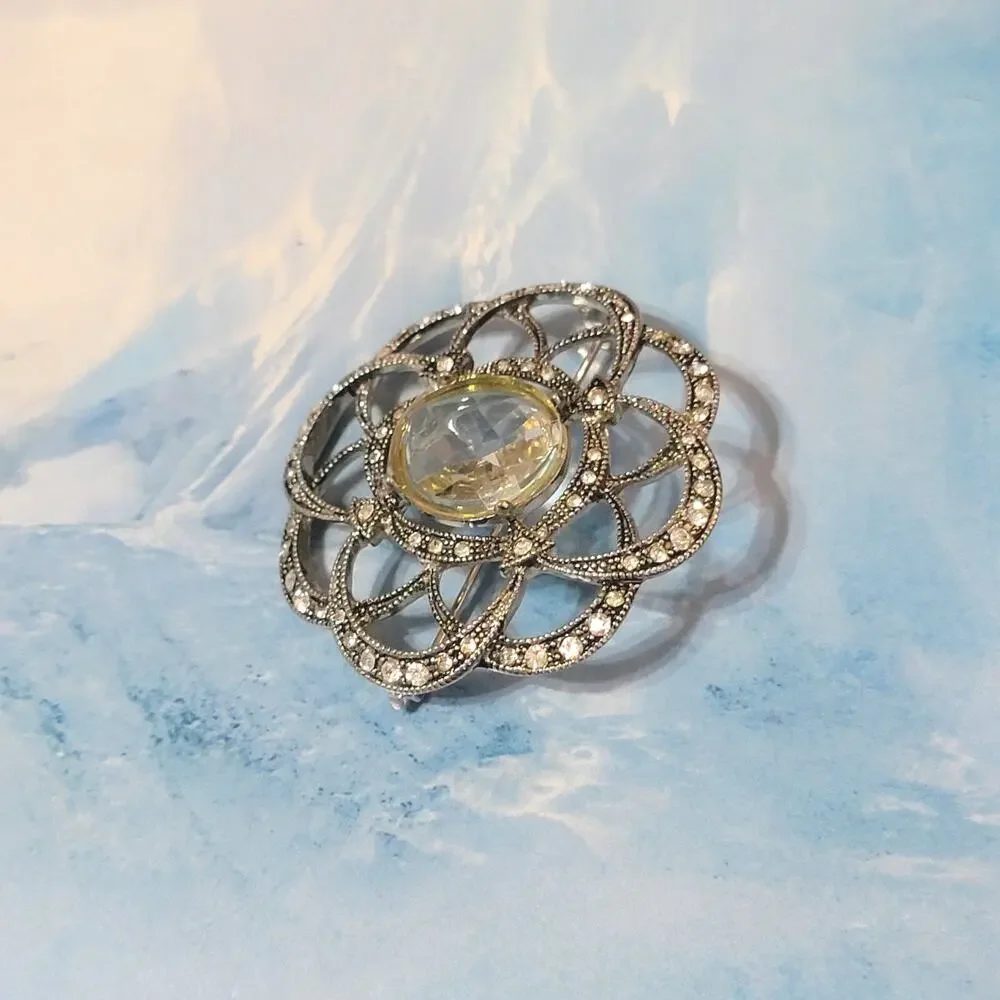 Vintage Signed Monet Brooch Pin Silver Tone Glass Stylized‎ Flower 2